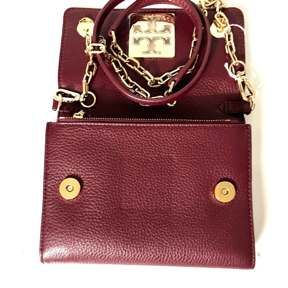 Tory Burch Authentic Goldtone Chain Slingbag & Wristlet/CP case Leather Burgundy - Picture 11 of 16